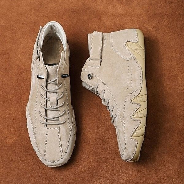 Botas altas de ante hechas a mano