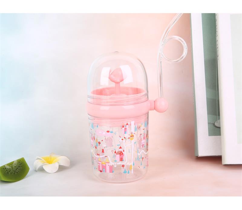 Taza de agua de ballena