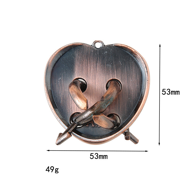 Dificultad elevada: anillo de rompecabezas de metal, solo para mentes con un CI superior a 120.