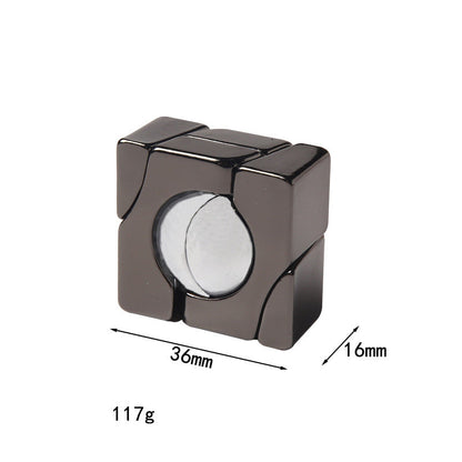 Dificultad elevada: anillo de rompecabezas de metal, solo para mentes con un CI superior a 120.