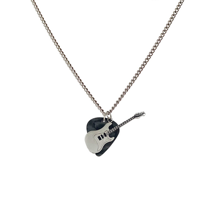 Collar con Púa de Guitarra de Acero de Titanio